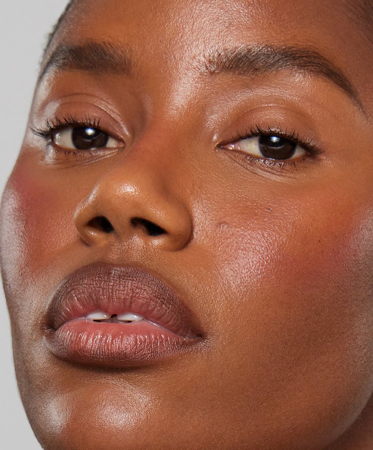 Model wears Lip Sculpt in Sepia