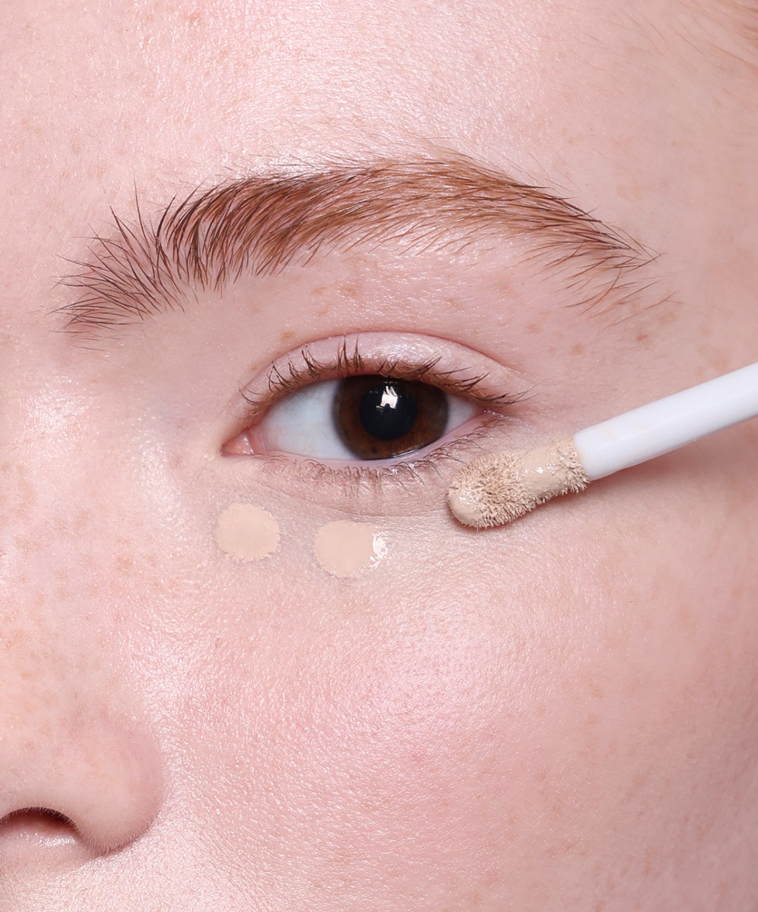 | desc: Holly wears shade 03N